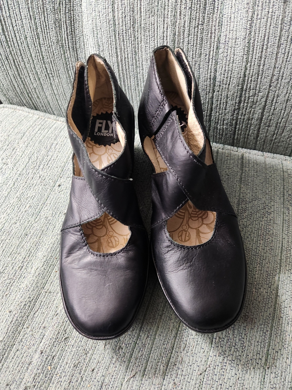 🍉Fly London Black Leather Platform Wedge - Picture 2 of 7